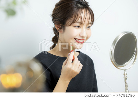 Makeup Makeup 74791780