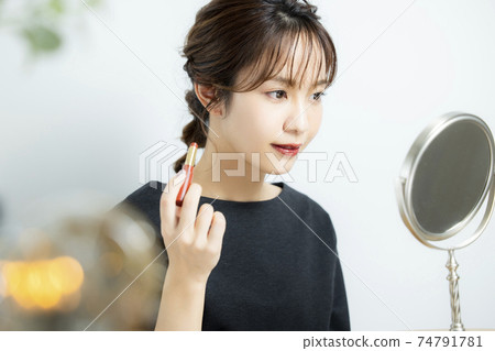 化妝 化妝 74791781