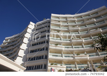 Tunisian modern architecture Tunisian modern architecture 74793042