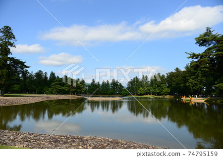 Motsu-ji Temple Garden Hiraizumi Iwate, Hiraizumi Town, Iwate Prefecture 74795159
