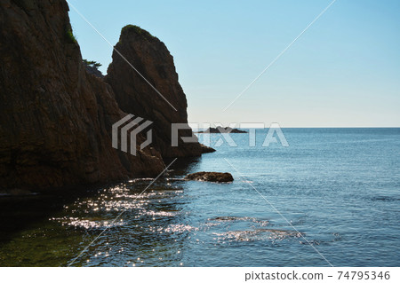 《Tottori Prefecture》 Sanin Kaigan Geopark scenery, sunny day in August 74795346
