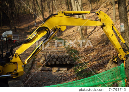 Machine for forest work Machine for forest work 74795743
