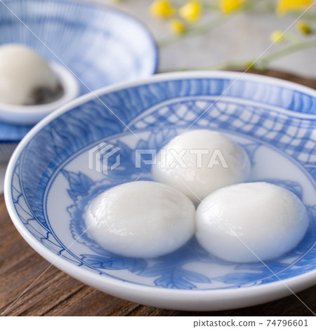Tangyuan Winter Solstice Lantern Festival Lantern Festival Chinese New Year Dessert Tangyuan dessert タンユエン Tangyuan Winter Solstice Lantern Festival Lantern Festival Chinese New Year Dessert Tangyuan dessert タンユエン 74796601