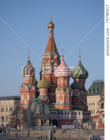 St Basils cathedral on Red Square in Moscow 74796917