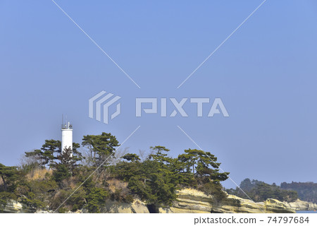 宮城:松島灣一個小港口的風景 宮城:松島灣一個小港口的風景 74797684