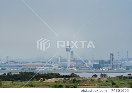 Airport Airplane Haneda Airport Takeoff Noon Morning Bright Sea Airlines Engine Brake Terminal Airport Airplane Haneda Airport Takeoff Noon Morning Bright Sea Airlines Engine Brake Terminal 74801603