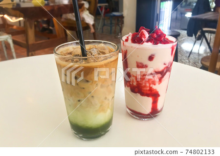 Green Tea and Strawberry Smoothie Dessert in the store 74802133