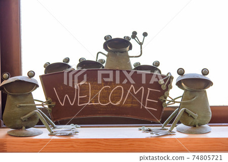 青蛙歡迎雕像 74805721