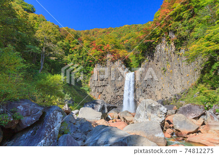 Niigata_Naena瀑布秋葉絕景 Niigata_Naena瀑布秋葉絕景 74812275