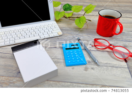 Coffee break study desk 74813055