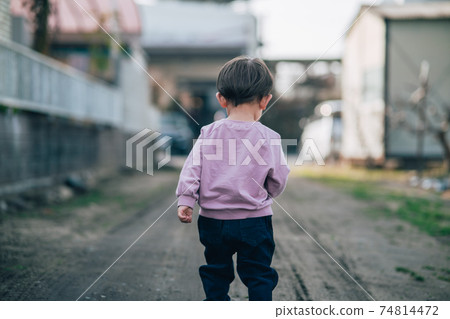 Depressed boy back view 74814472