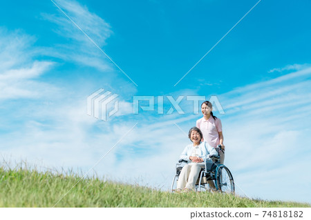 Nursing day care outdoors 74818182