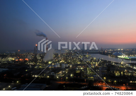 Yokkaichi factory night view 74820864