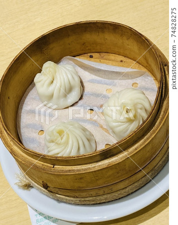 小籠包 74828275