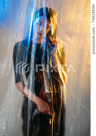 musician woman conceptual art portrait isolation musician woman conceptual art portrait isolation 74828600
