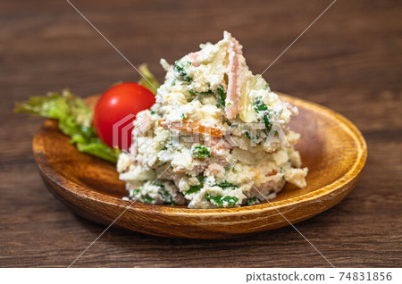 Okara potesara-style salad 74831856
