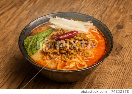 Tantan noodles is a very spicy noodle Tantan noodles is a very spicy noodle 74832578