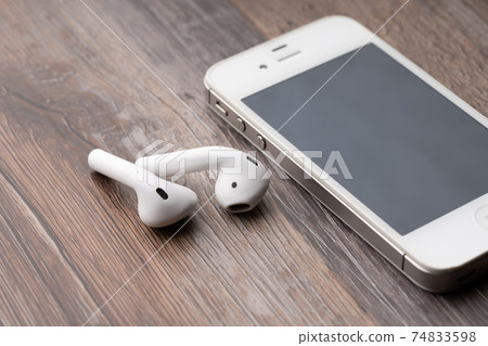 Earphone wireless Earphone wireless 74833598