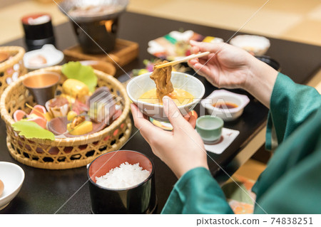 旅遊形象去旅行吃運動 74838251