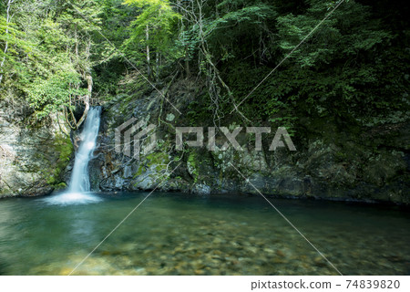 飛ida金山橫谷峽谷四瀑布 74839820