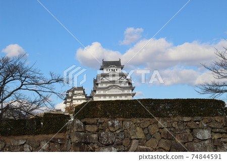 View of Himeji Castle from Otemon [Hyogo Prefecture] 74844591