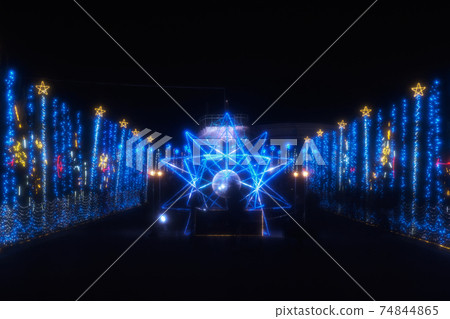 138塔公園 74844865