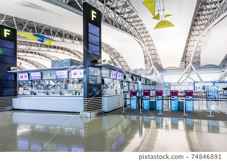 Kansai International Airport Departure Floor 74846891