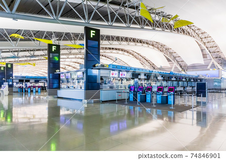 Kansai International Airport Departure Floor 74846901