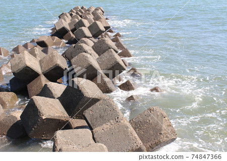 Wave block 74847366