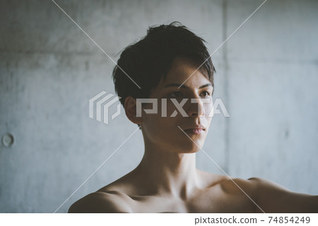 人的身體 74854249