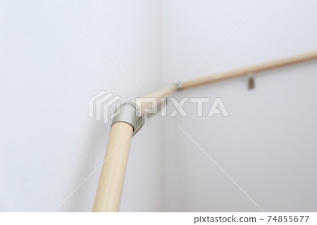 U-shaped stair railing 74855677