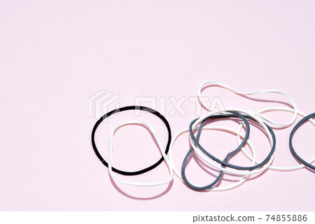 Monochrome rubber band 74855886