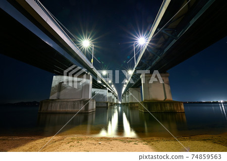琵琶湖大橋 74859563