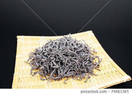 Salted kelp kelp kelp seaweed 74861365