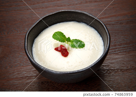 甜點杏仁豆腐 74863959
