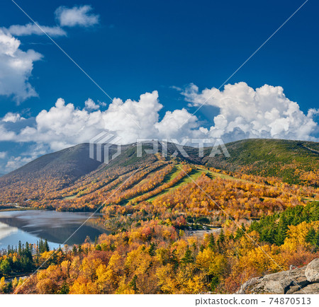 View of Echo Lake from Artist's Bluff in autumn 74870513