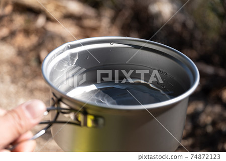 boil hot water boil hot water 74872123