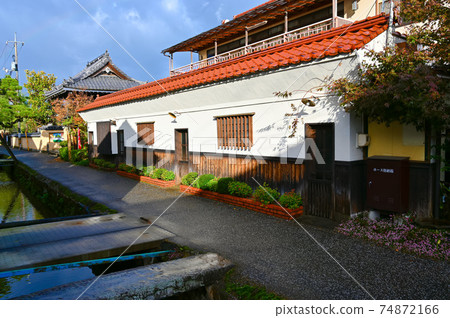 Kurayoshi White Wall Warehouse Kurayoshi City 74872166