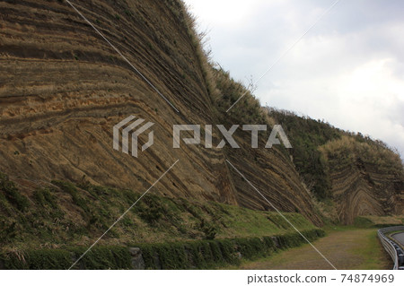 Strata - STRATUM - Strata - STRATUM - 74874969