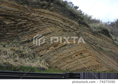 Strata - STRATUM - Strata - STRATUM - 74875090