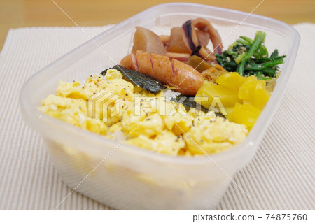 烤雞蛋午餐 烤雞蛋午餐 74875760