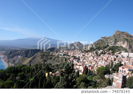 Sicily cityscape 74878143
