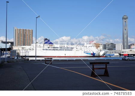 Shimonoseki International Ferry Terminal and Kaikyo Yume Tower 74878583