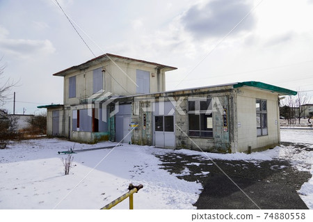 日高本線由富津站 74880558