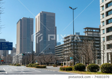 外交部和財政部 外交部和財政部 74881070
