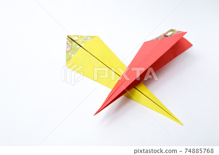 Origami Paper Plane Craft Sculpture Fly Stock Photo 74885768 Pixta