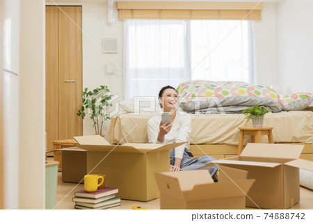 Moving young woman 74888742