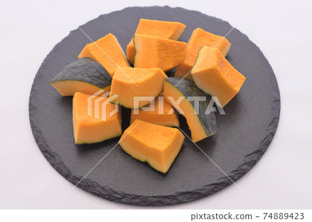 Cut squash 74889423