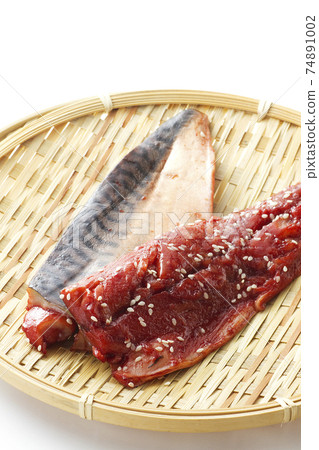 Mackerel dried mackerel 14 74891002