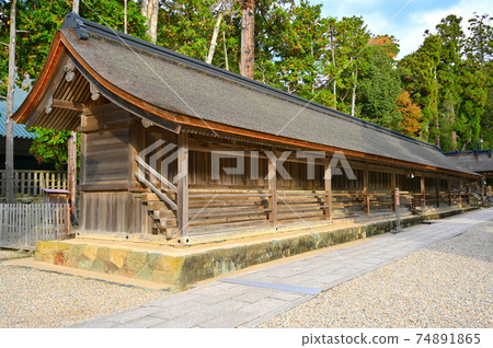 Izumo Taisha Higashi 19sha 74891865